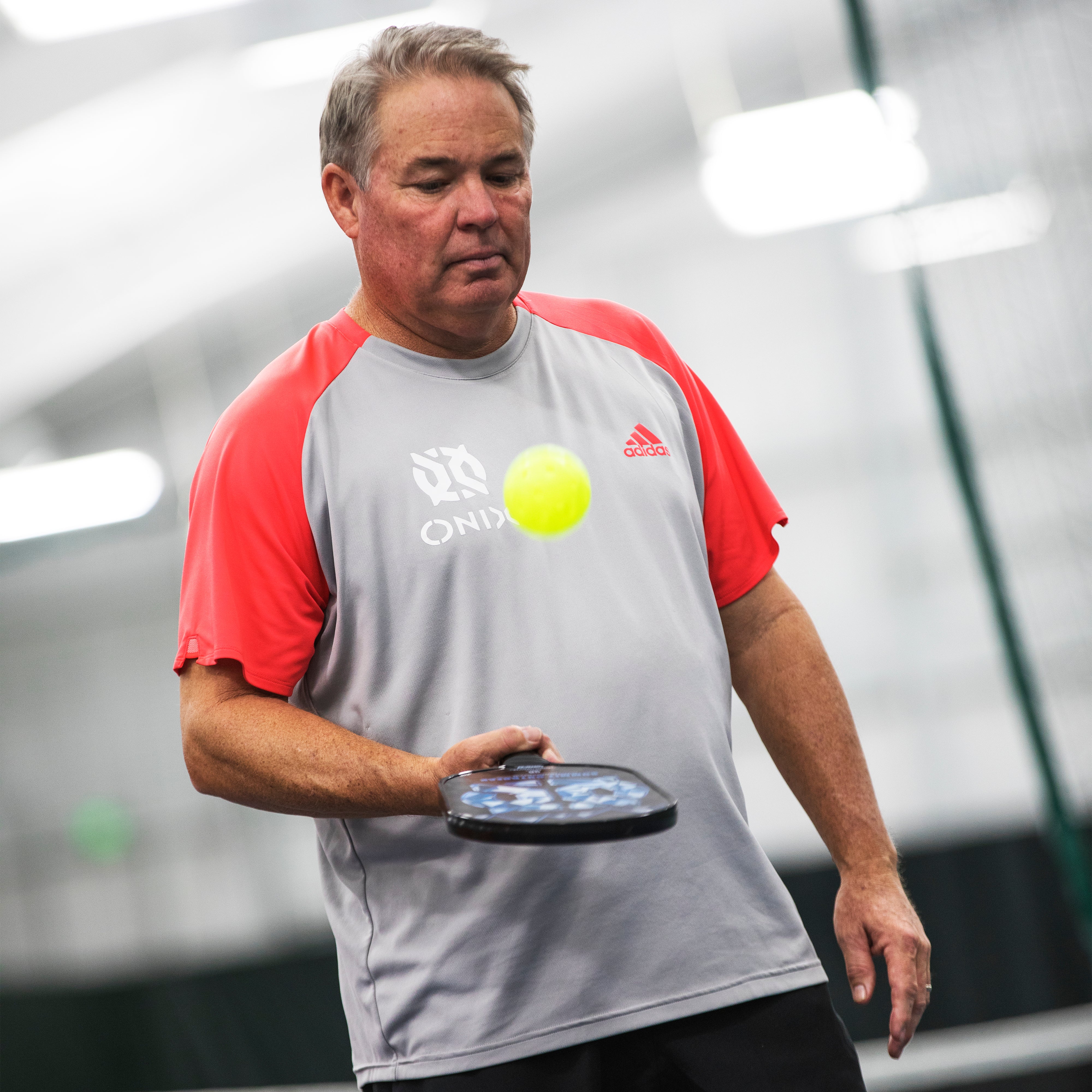 onix-summit-outbreak-pickleball-paddle-blau image 2