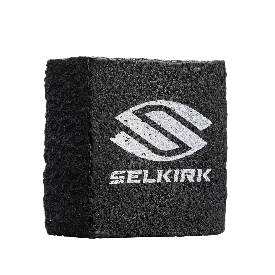 selkirk-raw-carbon-fiber-paddle-cleaning-block-2er-pack image 1