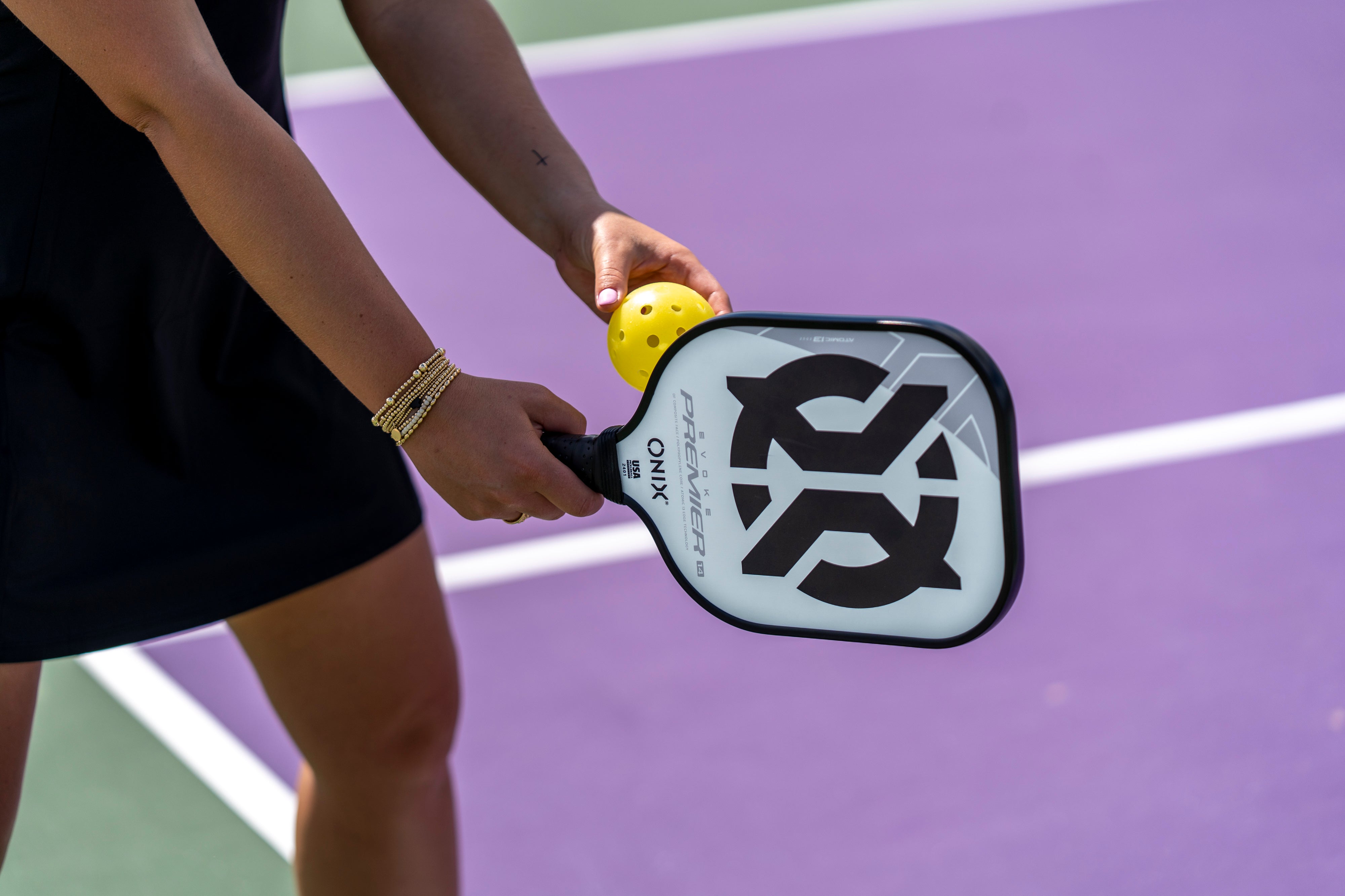 onix-evoke-premier-ct-16-pickleball-paddle-turnier-schl-ger image 3