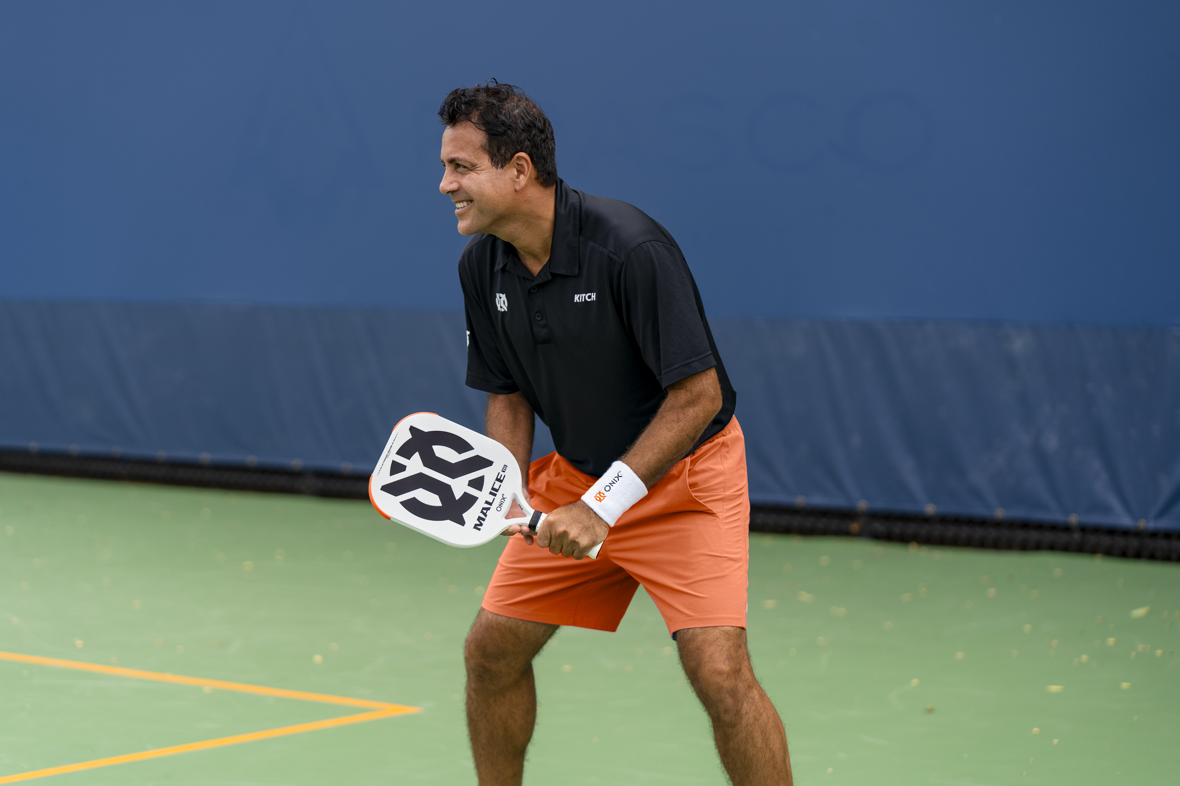 onix-malice-open-throat-composite-pickleball-paddle image 2