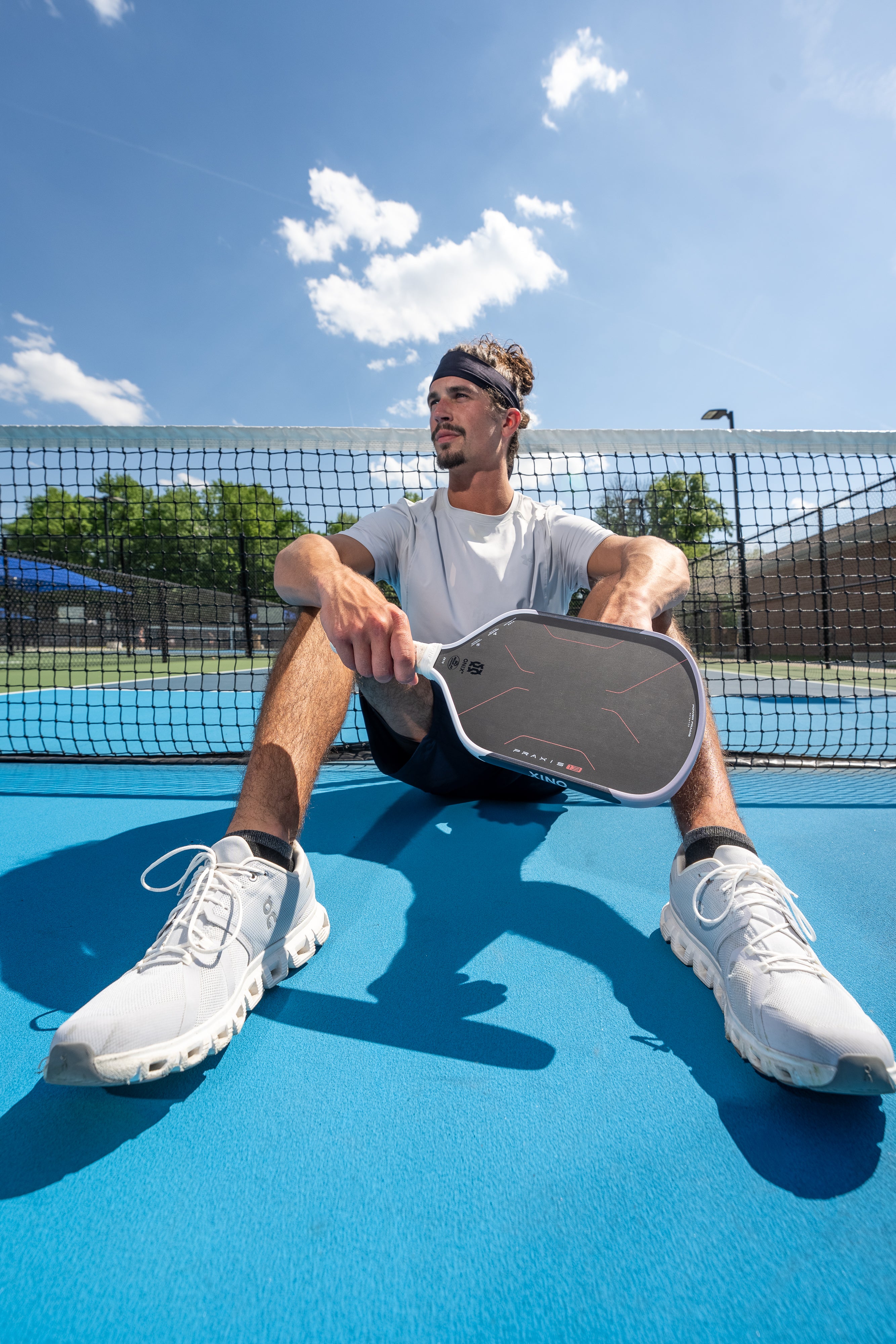 onix-praxis-pickleball-paddle-raw-carbon-13mm-16mm image 5