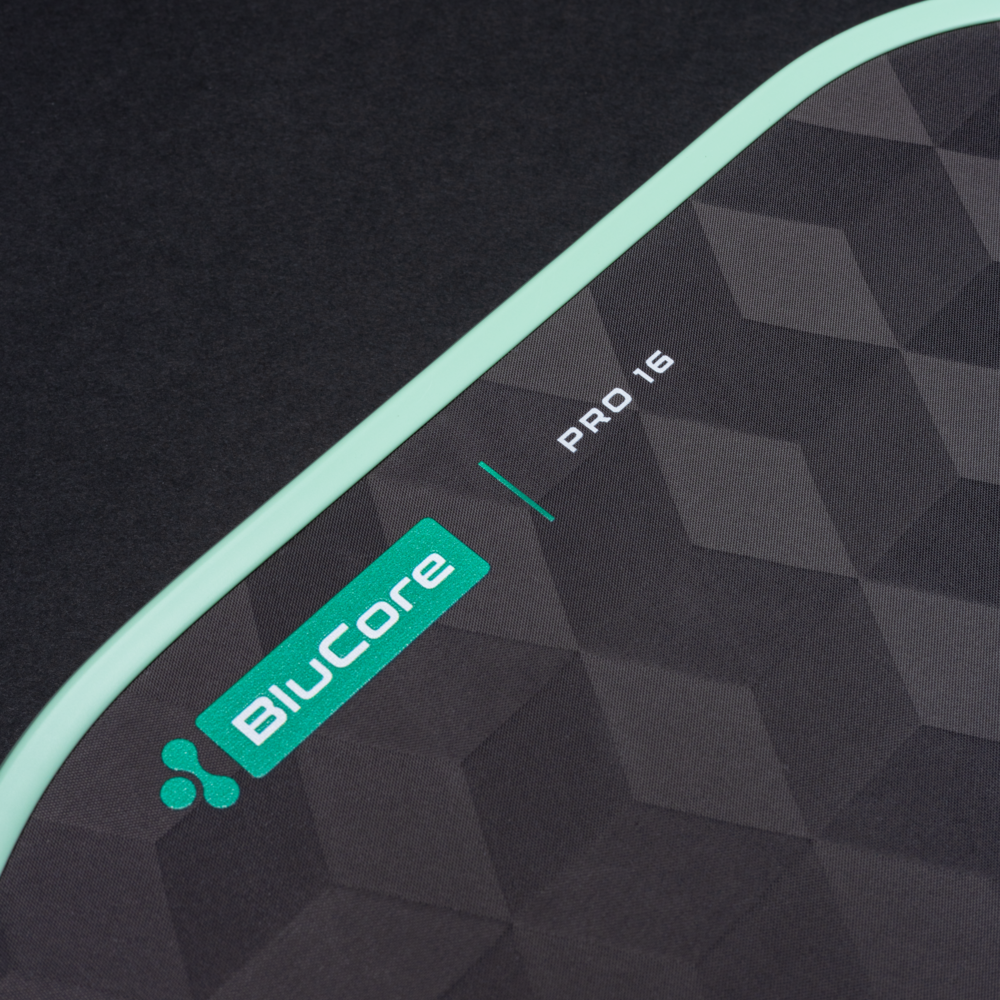 diadem-edge-blucore-pro-seafoam-pro-pickleball-paddle image 6